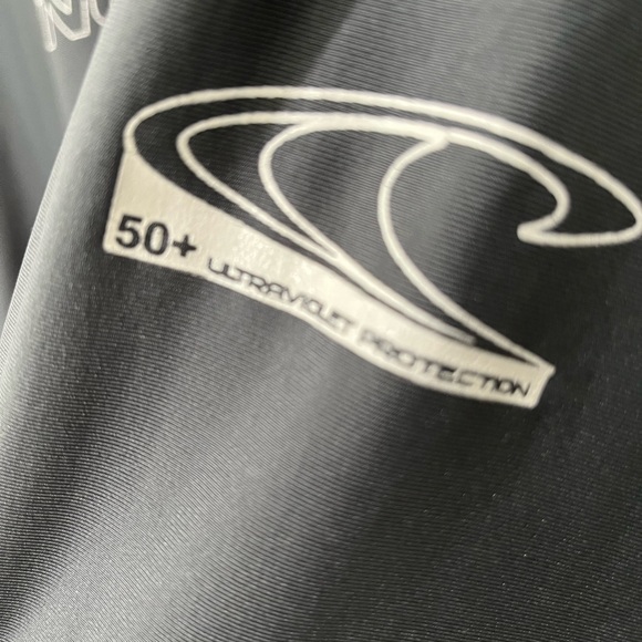 ONEILL SLIM FIT  SLATE GRAY ATHLETIC LONG SLEEVE LOGO UV PROTECTION SHIRT - Picture 4 of 11